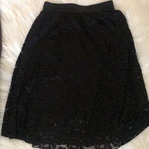 NWT LuLaRoe Black Lace Lola S